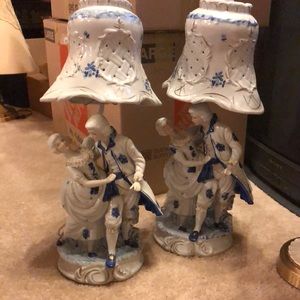 Vintage Porcelain Victorian Couple Dancing Lamp